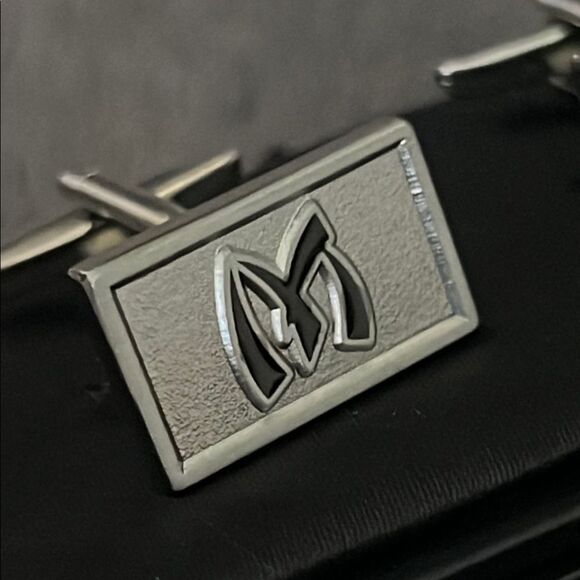 New Mishumo Silver Rectangular Cufflinks - Picture 2 of 7